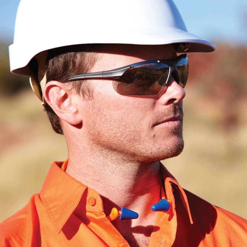 Considerations for Choosing Eye Protection When Facing the New Normal