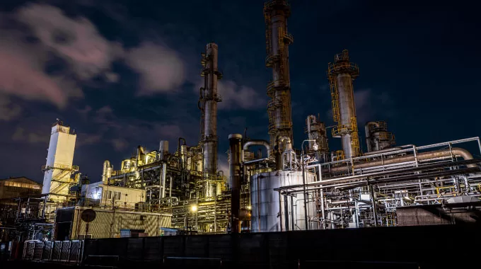 Thiết Bị Bảo Hộ Lao Động Bắt Buộc Cho Ngành Hóa Chất